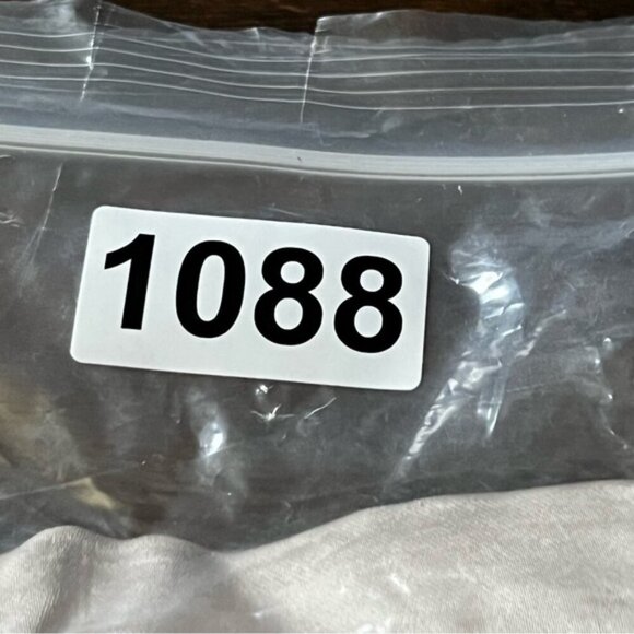 DREW By Anthropologie NWT Eva Wide Leg 90s Party Pants Baggy Satin Champagne L - Picture 15 of 15